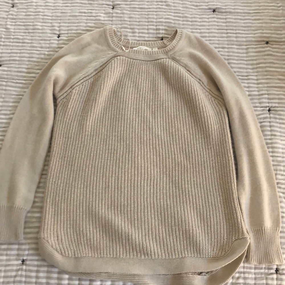 BB Dakota Stitch Fix beige sweater